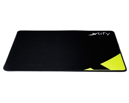 Xtrfy Yellow Color Line Medium Геймърски пад за мишка