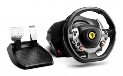 Thrustmaster TX Ferrari 458 Italia Edition Геймърски волан с педали за PC и Xbox One