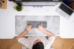 Endorfy Celeris 1800 Hot-swappable Безжична геймърска механична клавиатура с Endorfy Yellow by Gateron суичове