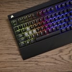 Corsair Gaming Strafe RGB Геймърска механична клавиатура с Cherry MX Brown суичове