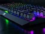 Razer BlackWidow X Tournament Edition Chroma Геймърска механична клавиатура със зелени Razer суичове