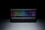 Razer BlackWidow Chroma V2 Геймърска механична клавиатура с жълти Razer суичове