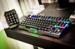 ASUS ROG Claymore RGB Геймърска механична клавиатура с Cherry MX Brown суичове