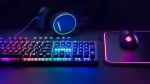 SteelSeries Apex M750 RGB Геймърска механична клавиатура със SteelSeries QX2 суичове