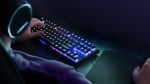 SteelSeries Apex M750 TKL RGB Геймърска механична клавиатура със SteelSeries QX2 суичове