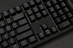 Ducky Shine 7 Blackout Геймърска механична клавиатура с Cherry MX Red суичове