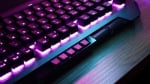 Cooler Master MK850 Геймърска механична клавиатура с Cherry MX Red суичове