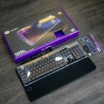 Cooler Master CK550 V2 RGB Геймърска механична клавиатура с TTC Blue суичове