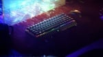 Razer BlackWidow V3 Mini HyperSpeed Безжична геймърска механична клавиатура с Razer Green суичове