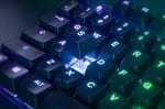 SteelSeries Apex Pro TKL UK Layout Геймърска механична клавиатура със OmniPoint регулируеми суичове