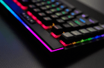 Corsair K95 RGB Platinum Геймръска механична клавиатура с Cherry MX Brown суичове