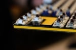 Ducky One 3 Yellow Full Size Геймърска механична клавиатура с Cherry MX Black суичове